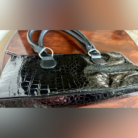 Indulsted wine bag w opener - Picture 2 of 3